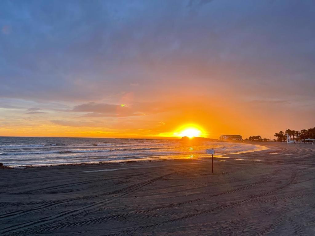 Apartamento Santa Pola Frente Al Mar 外观 照片